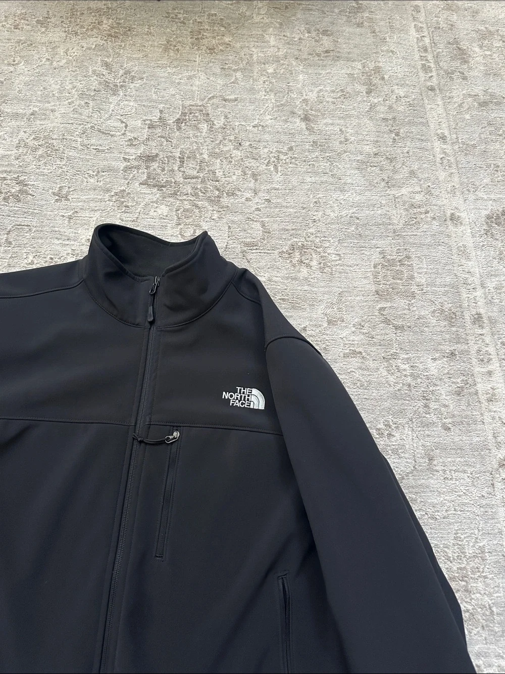 The North Face Men’s Large Black Apex  Jacket.